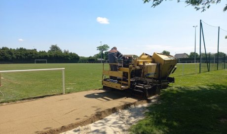 Réalisation au stade de la Grande Cloture à Plessala